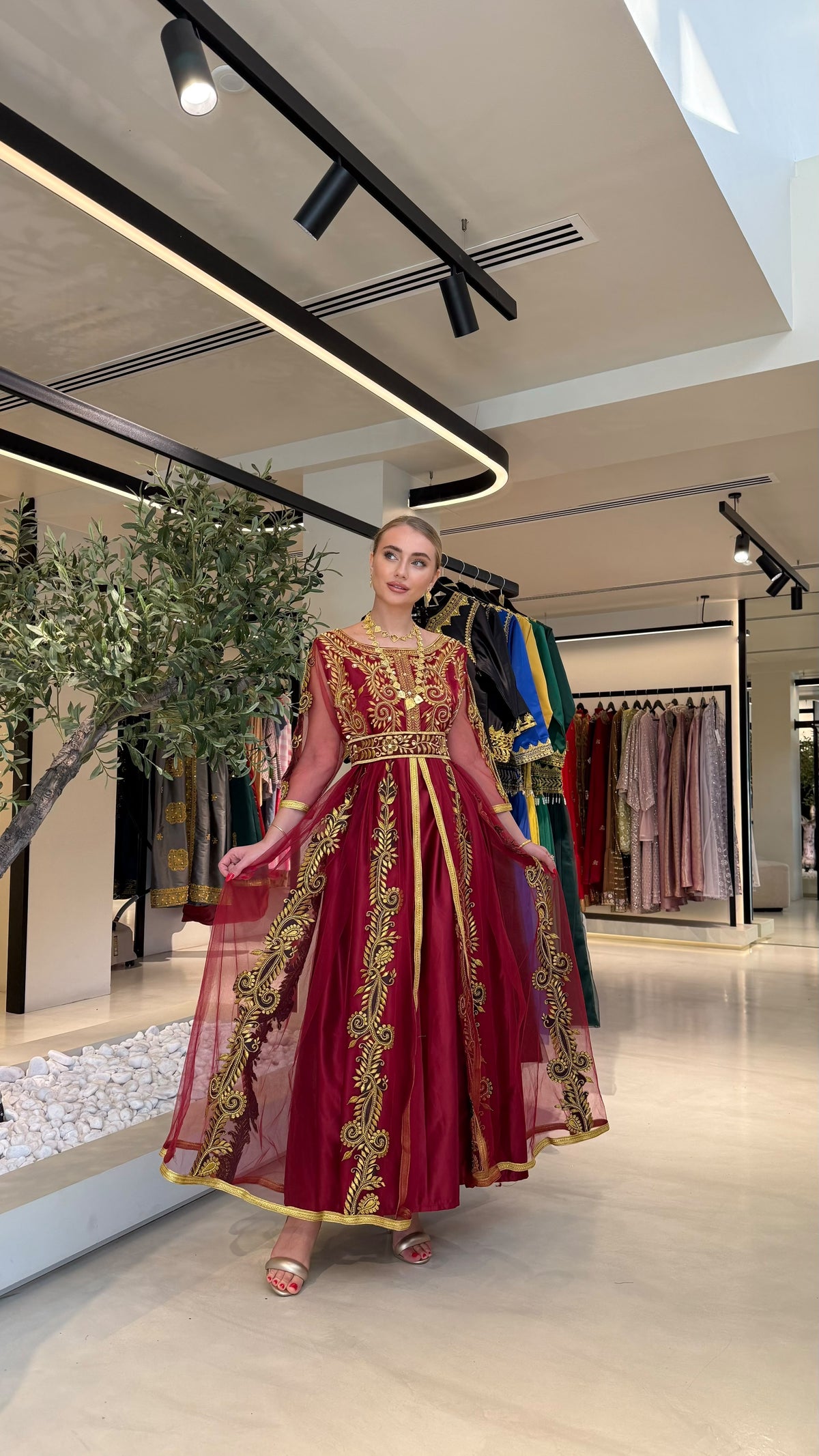 Nashel Jelwa Bridal Dress- Maroon x Pearls