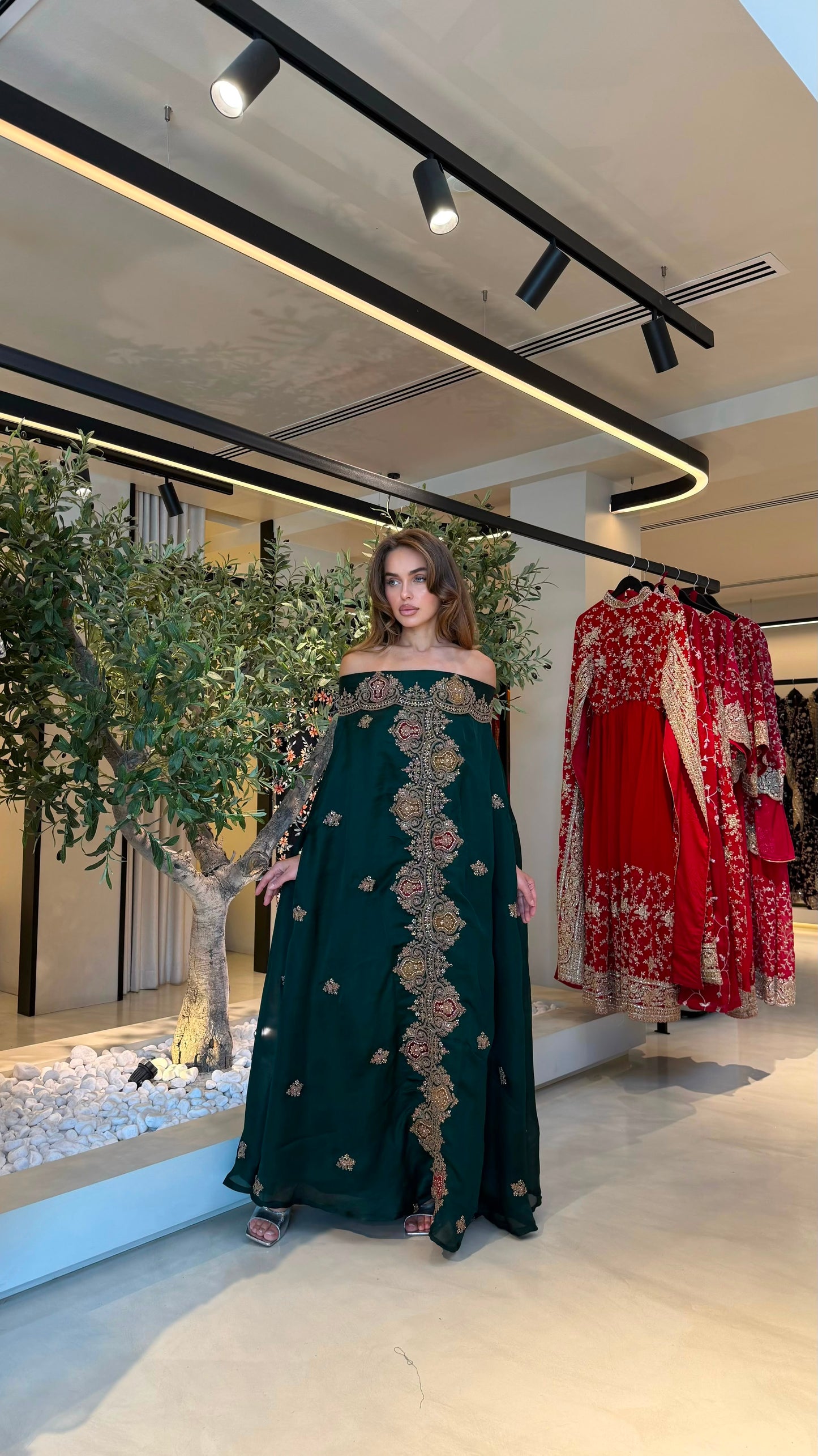 Offshoulders Cape Jelwa Kaftan -Dark Green