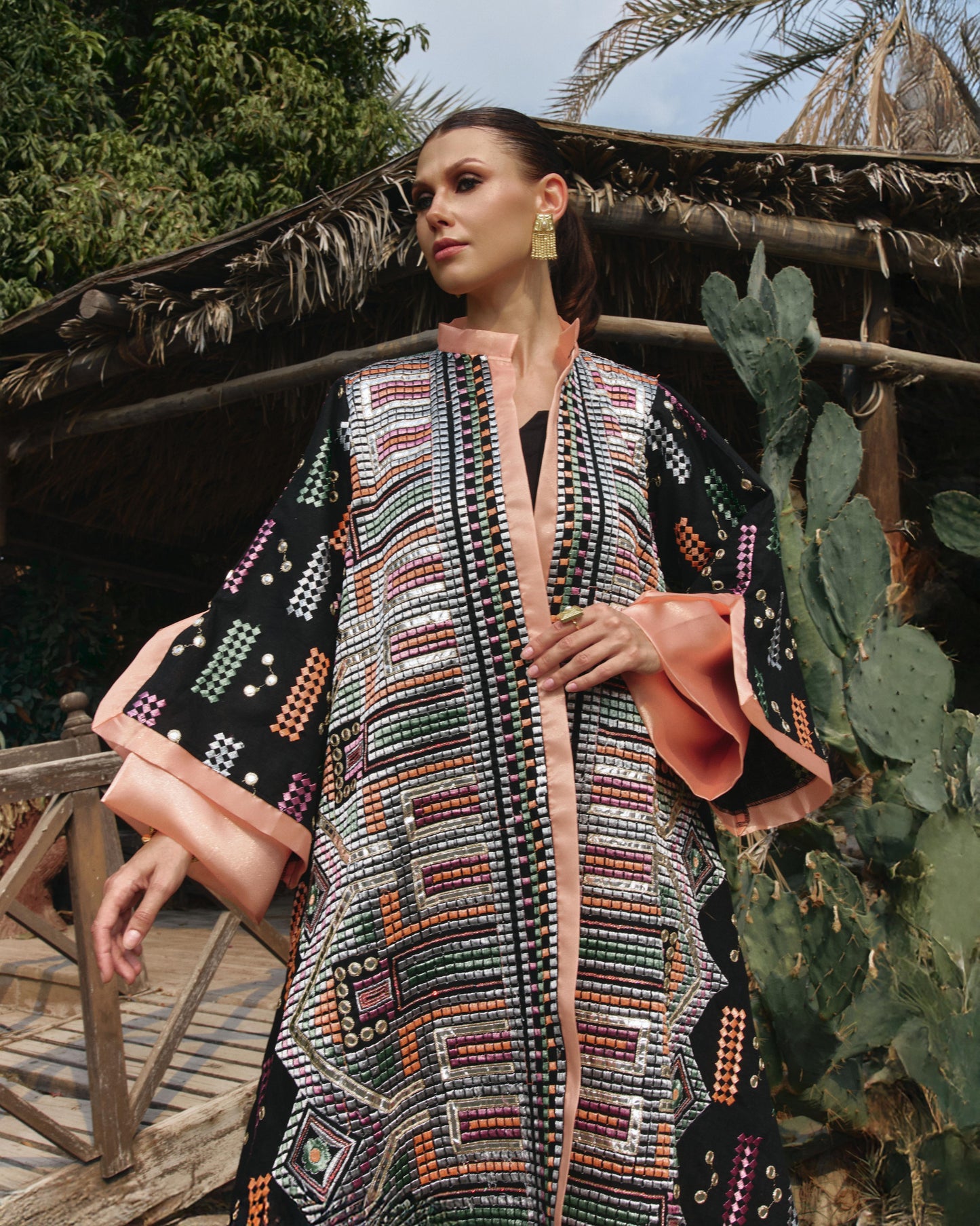 لميس- Black x Peach