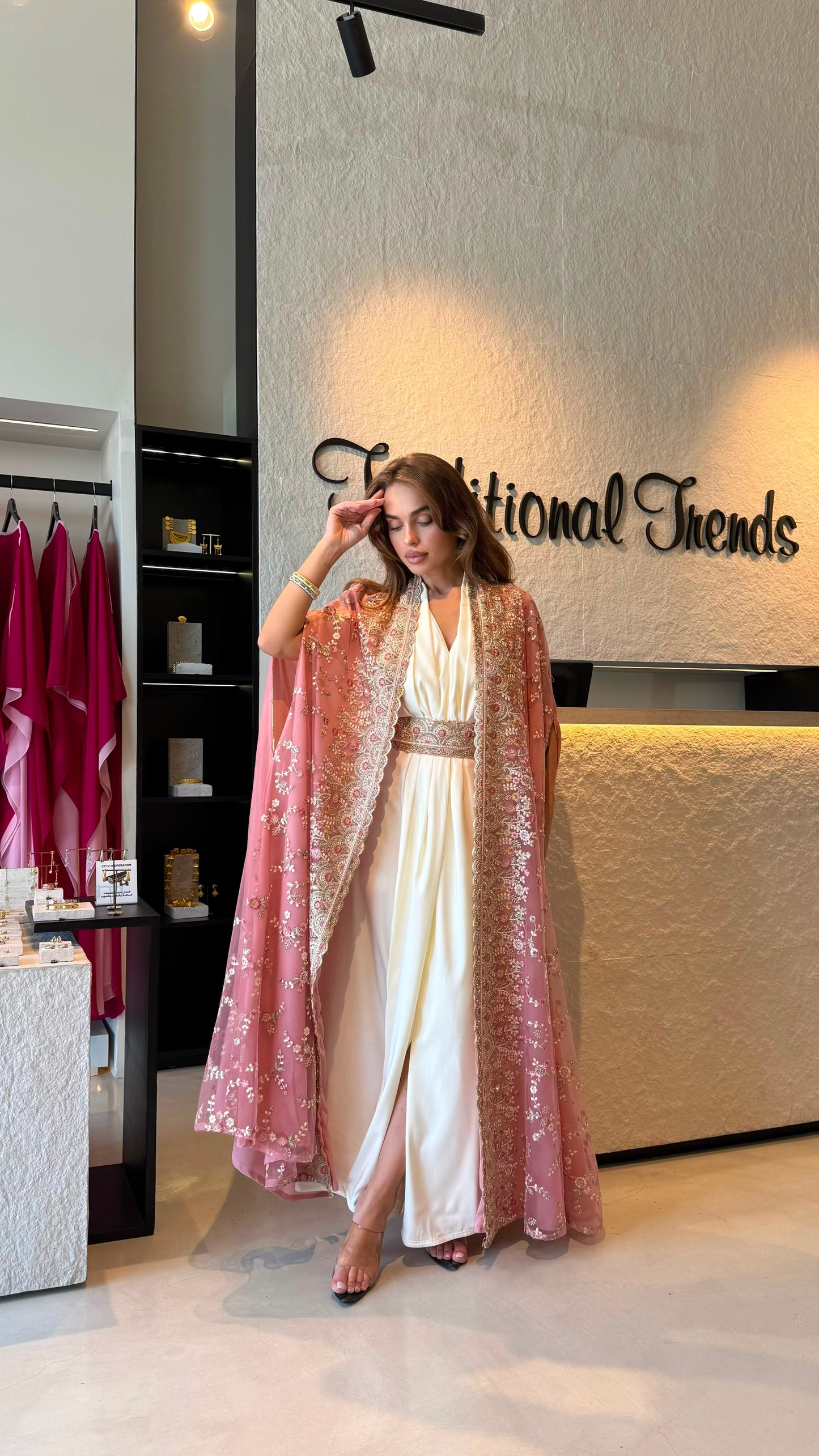 Open Cape Jelwa Kaftan -Pink