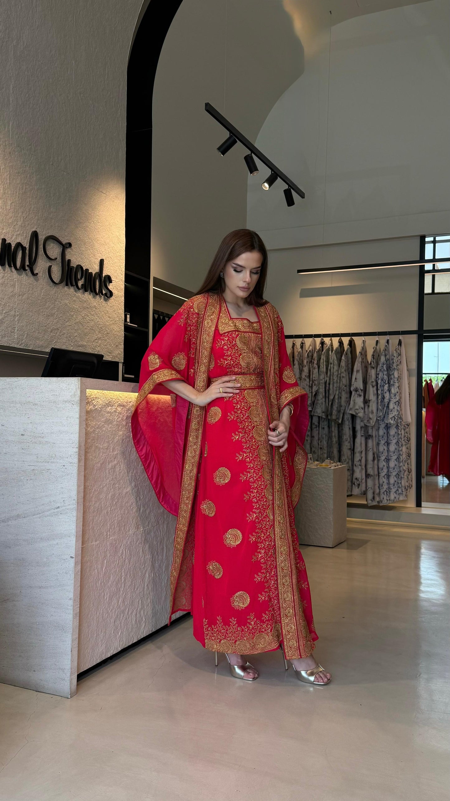 Jelwa wide sleeves Kaftan-Red