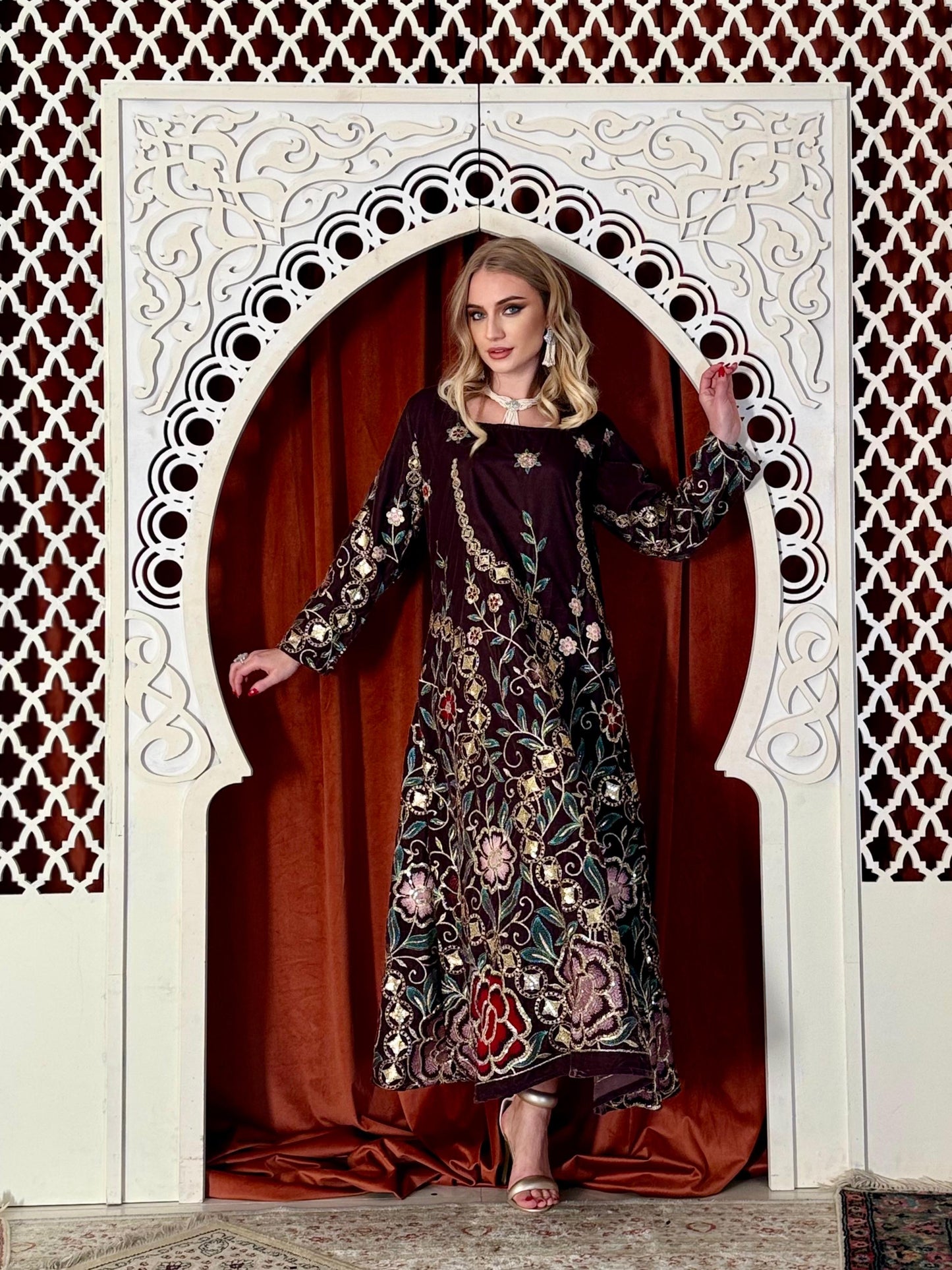 Flora Velvet flowy Kaftan  - Chocolate