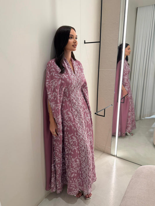 Jelwa Cape- Nude