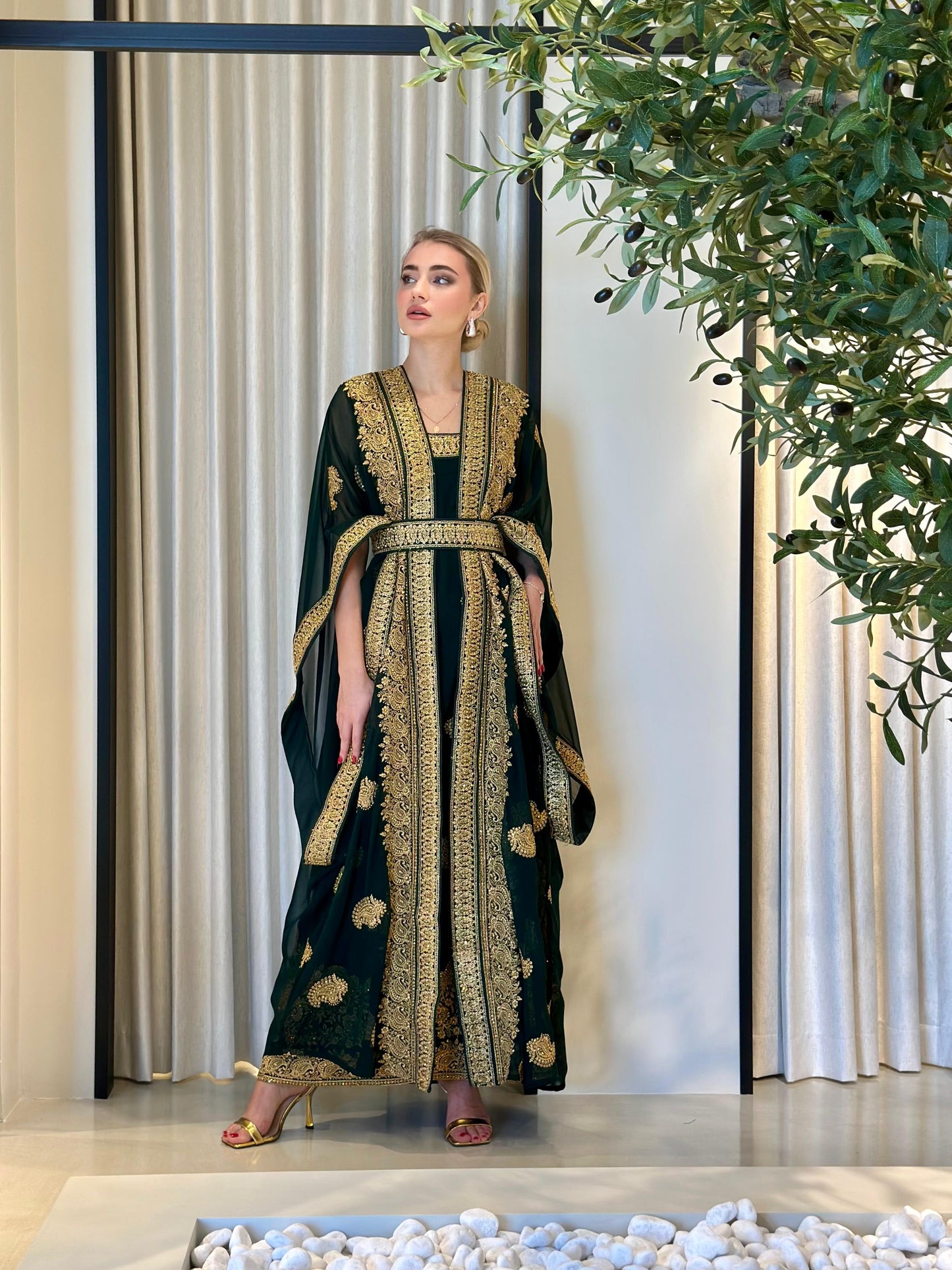 Wide Sleeves Jelwa 2 piece Kaftan- Green