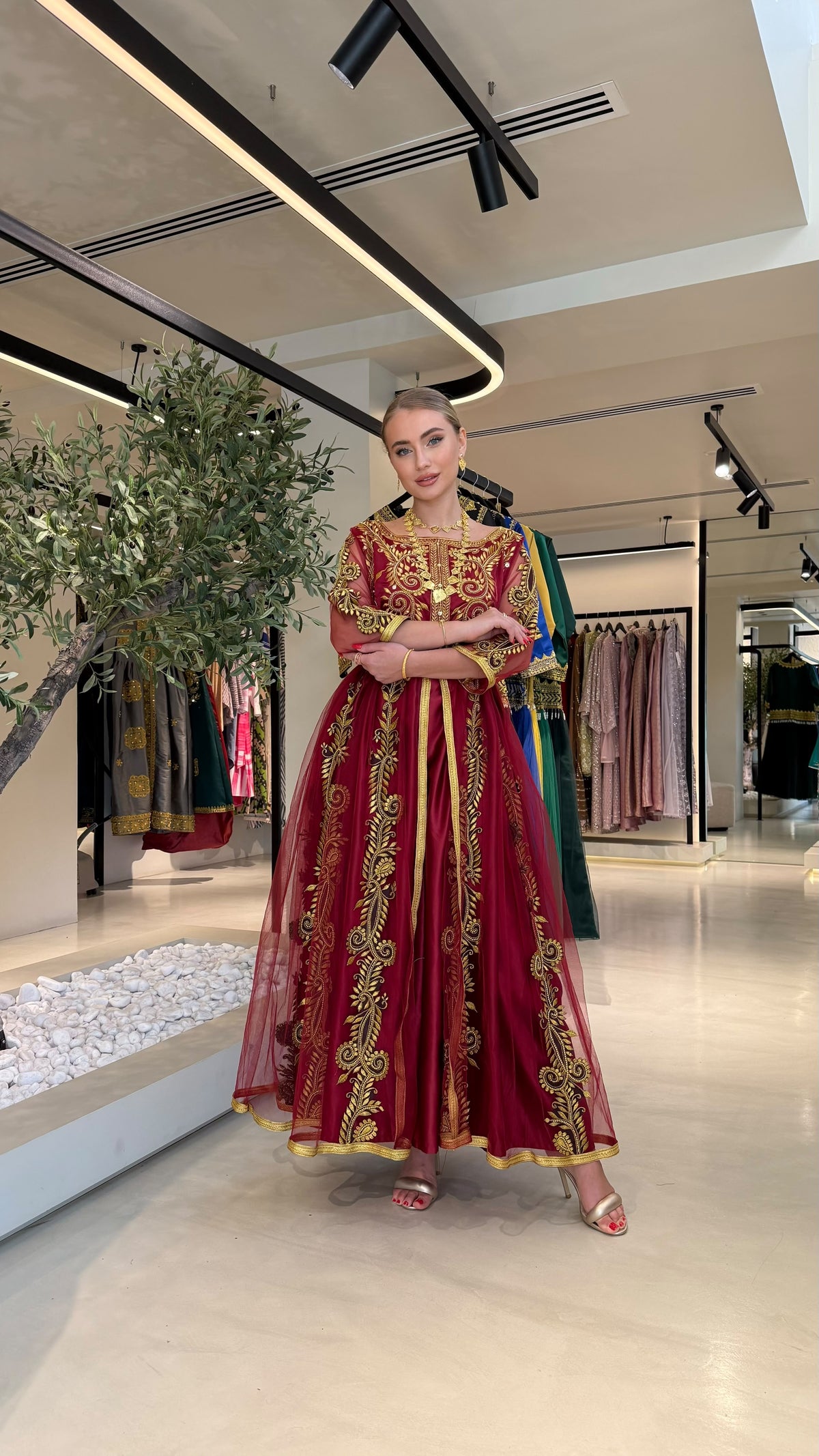 Nashel Jelwa Bridal Dress- Maroon x Pearls