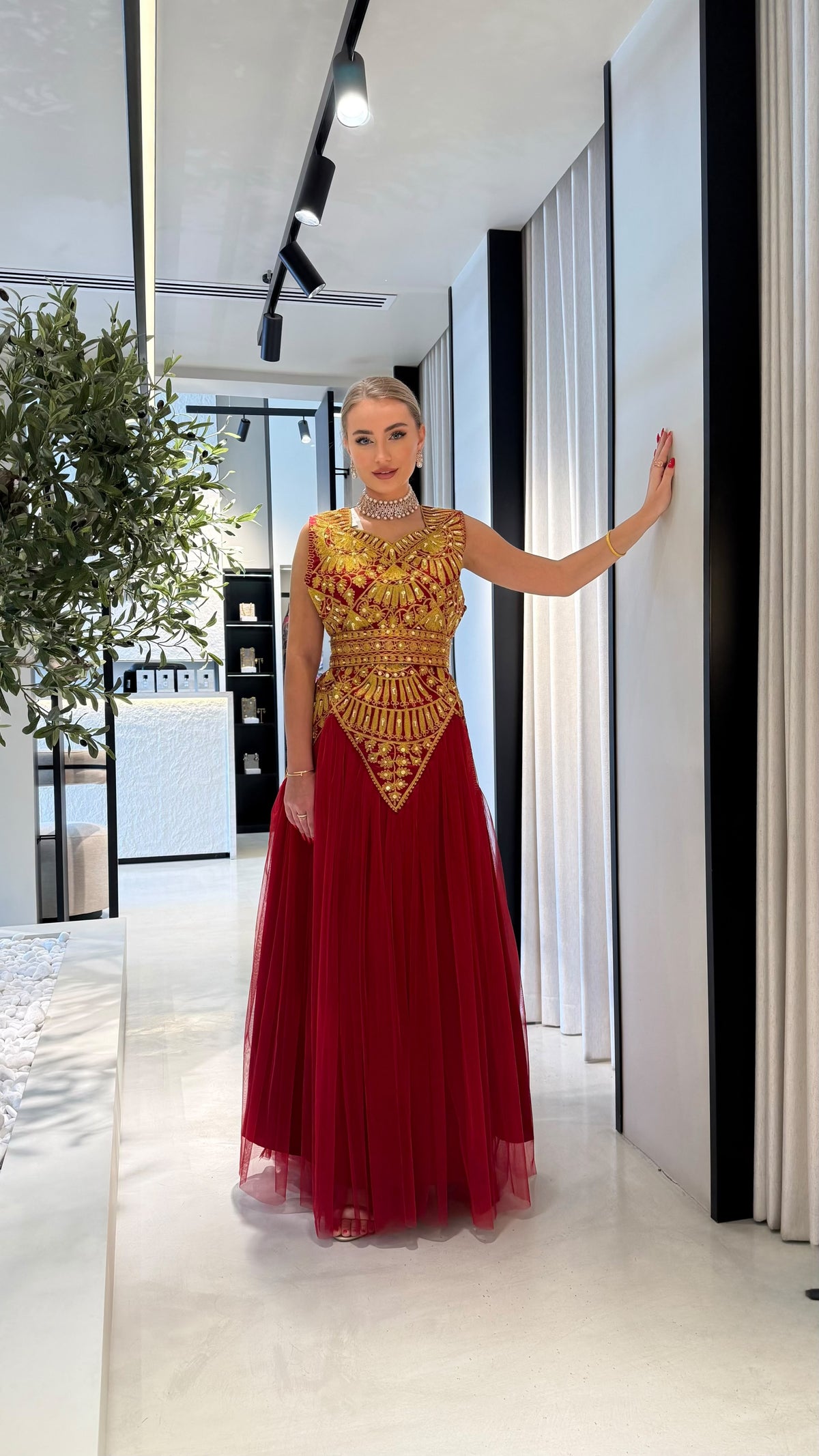 Nashel Jelwa Geometrical Dress X Tulle- Scarlet