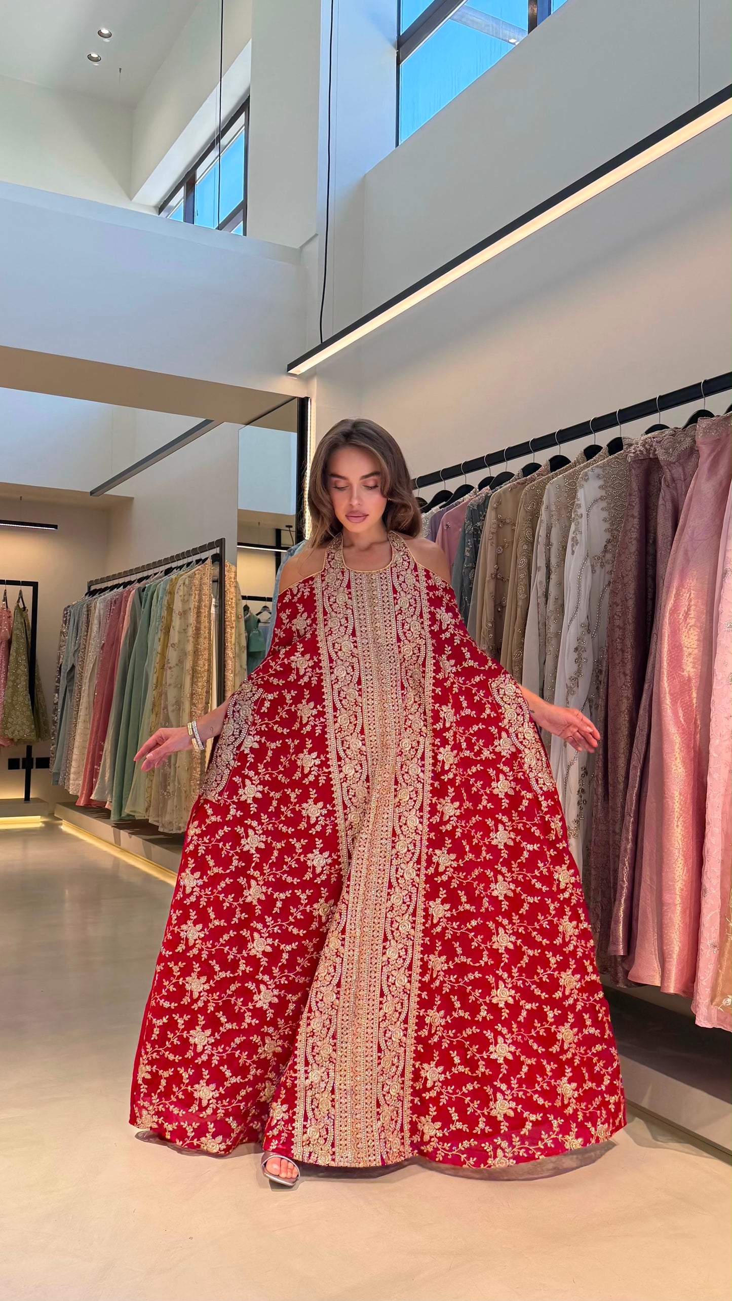 Cutout Cape Jelwa Kaftan -Red