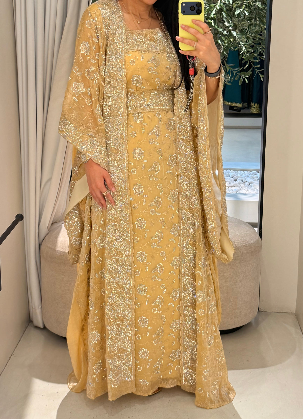 Wide Sleeves Jelwa Bisht /kaftan - crème