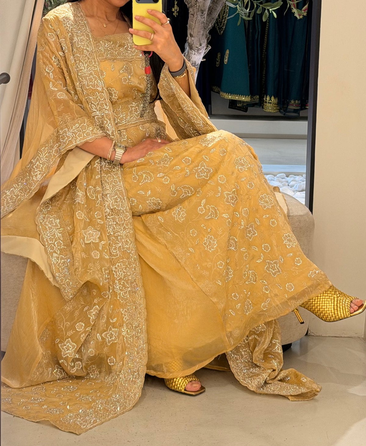 Wide Sleeves Jelwa Bisht /kaftan - crème